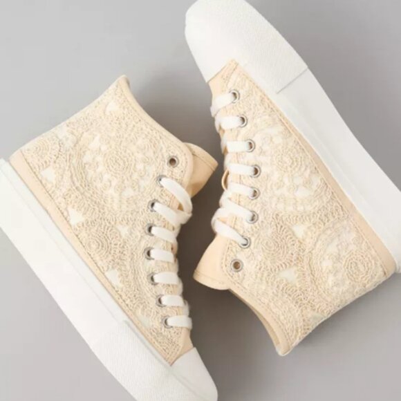 AMERICAN EAGLE High-Top Sneaker Size 7 - Picture 3 of 12